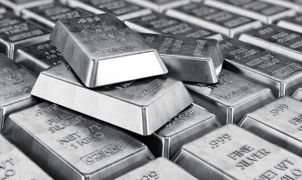 Серебро может взлететь на 25% и обогнать золото