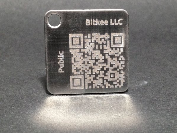 Bitkee-Titanium-Keychain