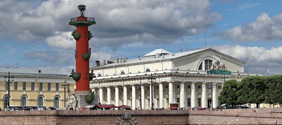 Товарно-сырьевая биржа в Санкт-Петербурге