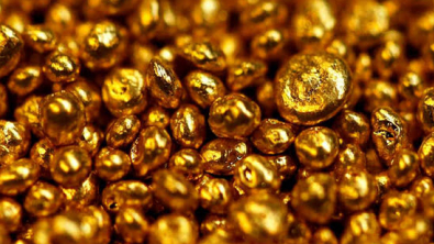 Золото дорожает в начале недели из-за геополитики