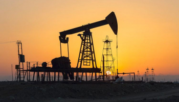 Нефть растет после снижения накануне в четверг